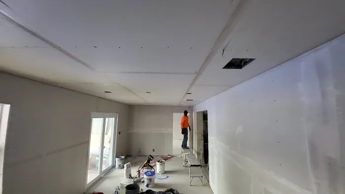 Earlington Construction & Roofing Picture 6