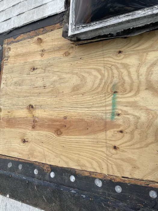 Rocket Roofing & Repair Picture 1