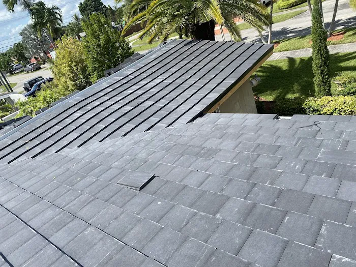 Rocket Roofing & Repair Picture 9