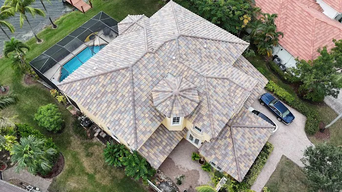 Gold Coast Construction LLC - Roofing Contractor Picture 5