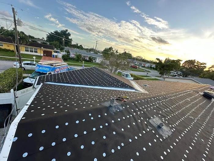 Gold Coast Construction LLC - Roofing Contractor Picture 8