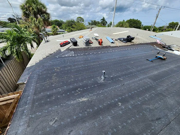 Benatar Roofing Picture 1