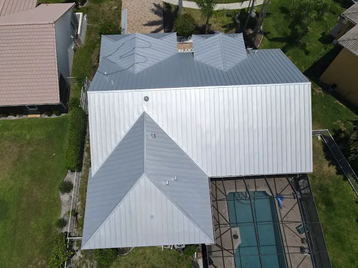 Salvas Roofing of SFL LLC Picture 7