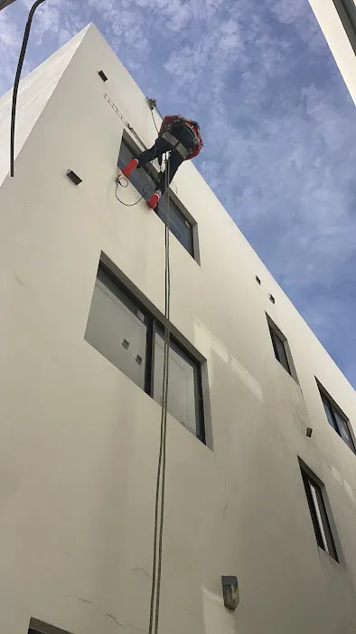 Clark’s Modern Solutions Picture 3