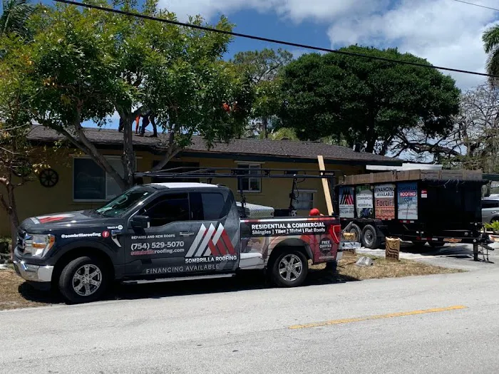 Sombrilla Roofing Picture 1