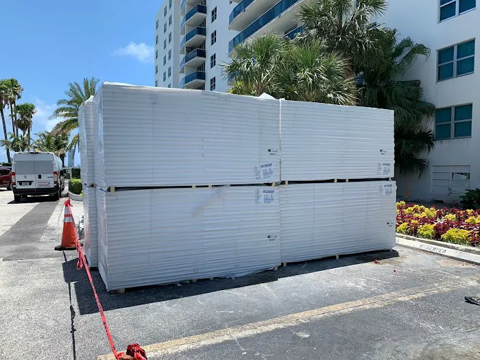 Sombrilla Roofing Picture 3