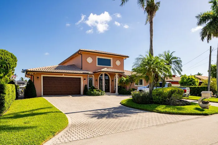 Revo Roofing Picture 2