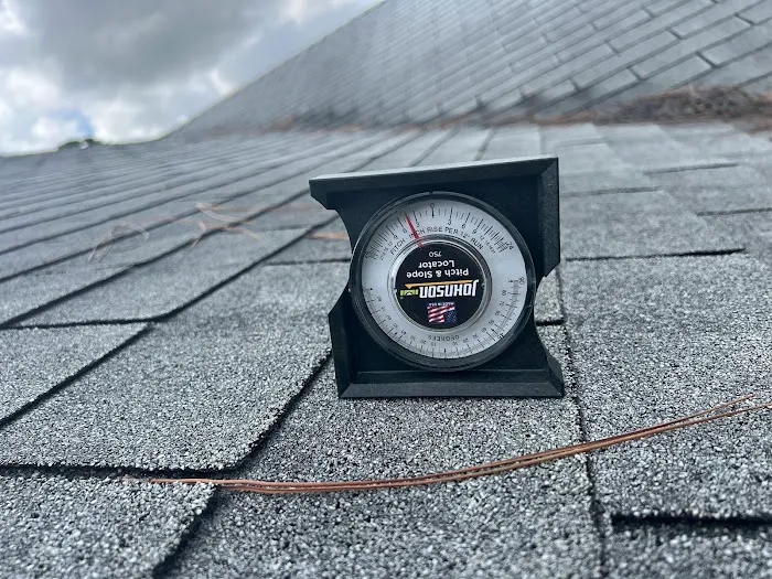 Axtion Roofing Contractors LLC Picture 1