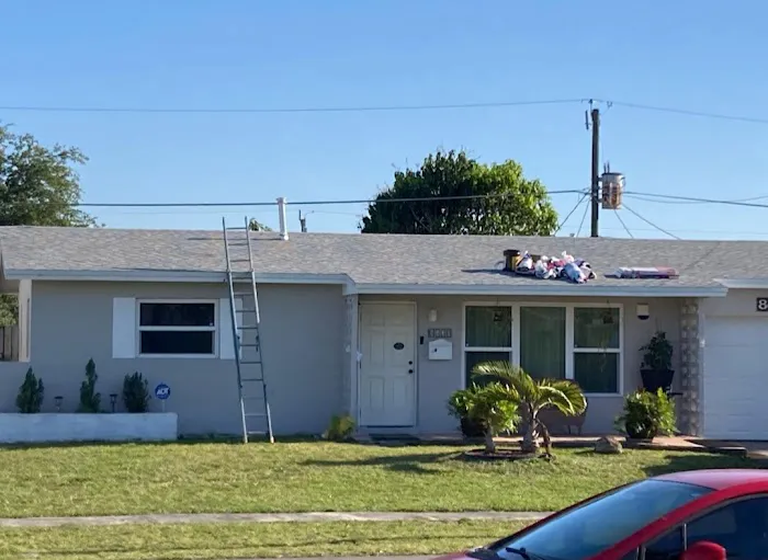 Apex Roofing & Maintenance Picture 7