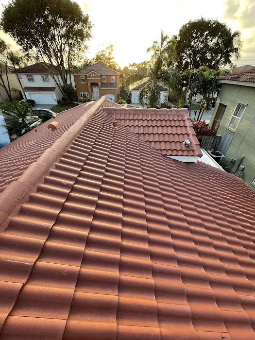 Apex Roofing & Maintenance Picture 6