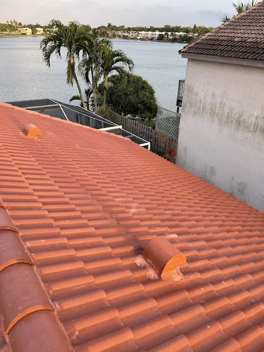 Apex Roofing & Maintenance Picture 5