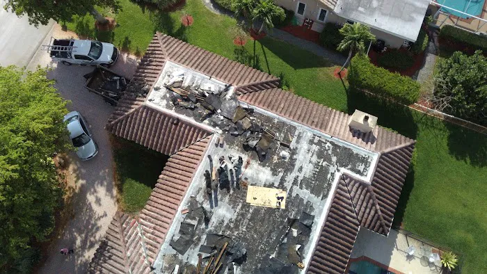 Dakoma Roofing Inc Picture 4