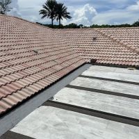 Accurate Roofing & Contracting ico