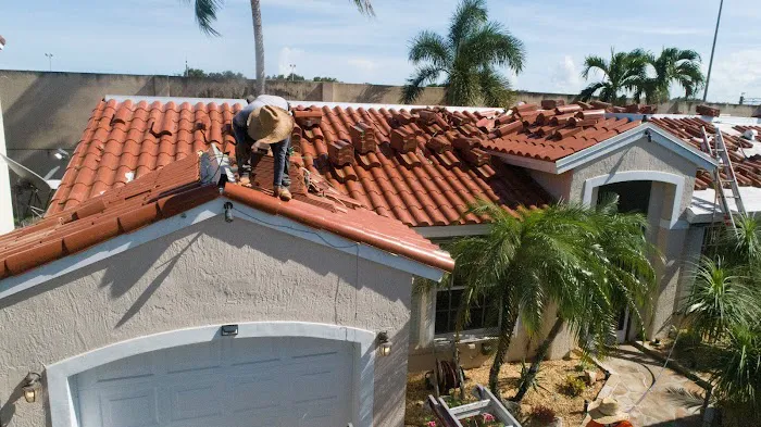 Best Florida Roofers, LLC Picture 9
