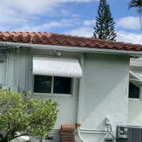 Distinctive Roofing ico