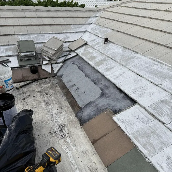 GH ROOFING CORP Picture 3