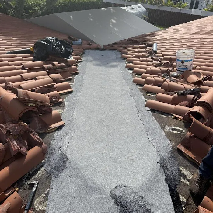 GH ROOFING CORP Picture 8