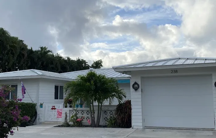 Strong Winds Roofing LLC Picture 1