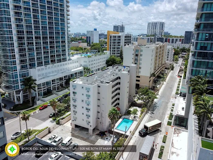 International Roofing INC, Experienced roofers Picture 7