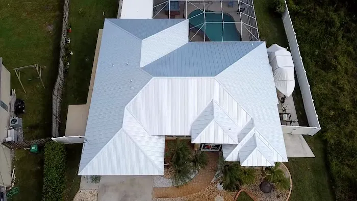 Metal Roofing Contractors Picture 1