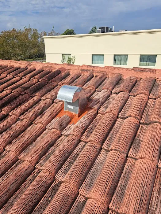 RAINSHIELD ROOFING CORP (Suntek) Picture 10