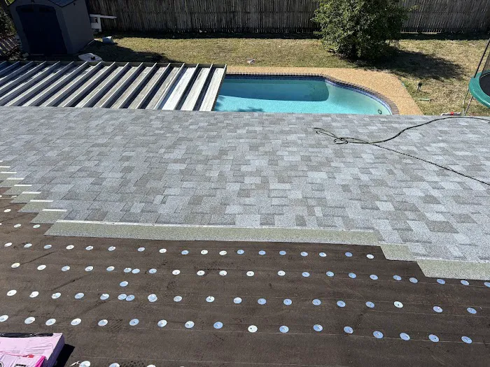 Dan the Shingle Man Roofing Picture 5