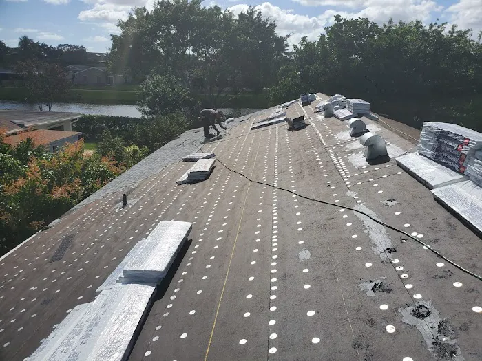 GRATITUDE REPAIR ROOFING Picture 2