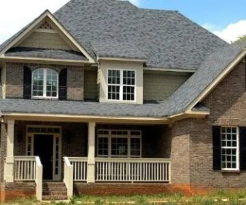 How Roofing Affects Home Resale Value – Expert Insights