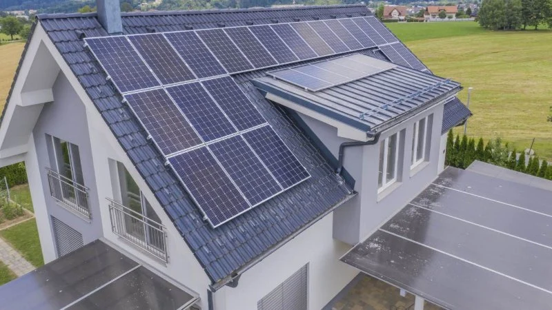 How Solar Panels Affect Your Roof – What You Need to Know | Pro Found Roofing