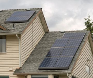 How Solar Panels Affect Your Roof – What You Need to Know