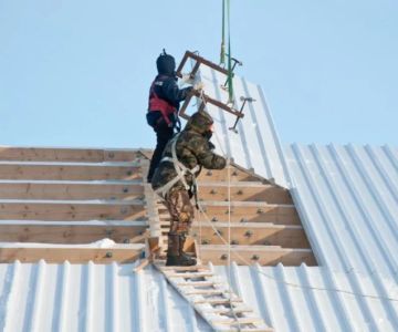 How to Safely Install a New Roof Over an Old One: Legal and Practical Facts