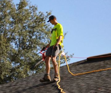 The Best Time of Year to Replace or Repair Your Roof: Expert Tips
