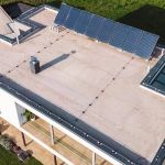 Flat Roofs vs. Sloped Roofs: Which One Should You Choose?