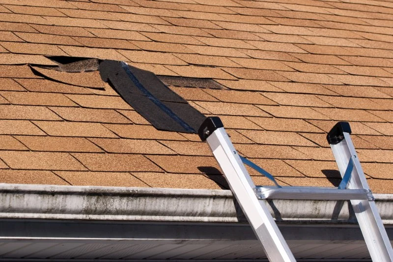 Top Mistakes Homeowners Make During Roof Repairs