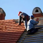 How to Negotiate with a Roofing Contractor Without Sacrificing Quality