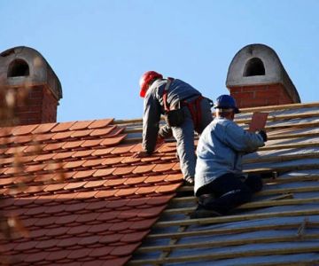 How to Negotiate with a Roofing Contractor Without Sacrificing Quality