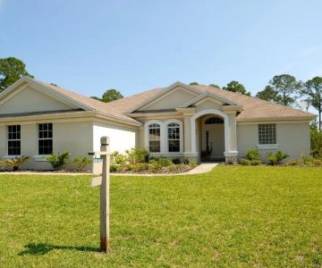 Does a New Roof Increase Your Home's Resale Value? A Look at the ROI | Pro Found Roofing