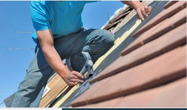 The Average Cost of Repairing a Roof Leak: Simple Fix vs. Major Tear-Out