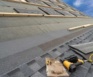 What is a Roofing Felt? Why Synthetic Underlayment is Becoming the New Standard