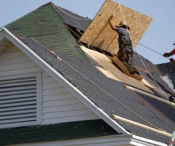 The Best Time to Schedule a Roof Replacement to Avoid Contractor Backlogs
