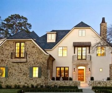 The Pros and Cons of a Jerkinhead Roof Design for a Unique Look