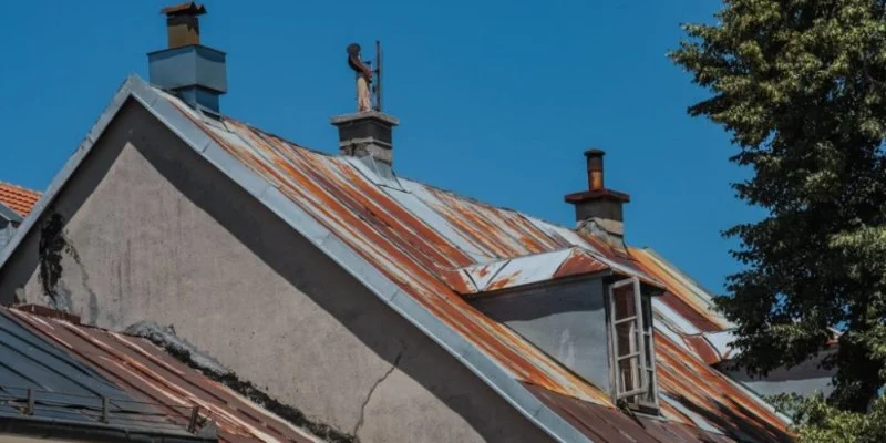 The Impact of Sea Salt Spray on Coastal Roofs and How to Combat Corrosion