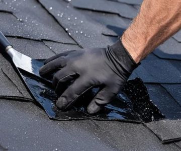 How to Fix a Leak in a Flat Roof with a Liquid Rubber Sealant