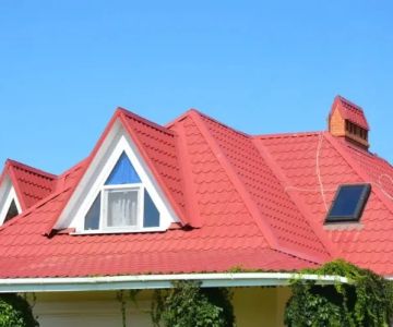 The Pros and Cons of a Gable Roof vs. a Hip Roof Design