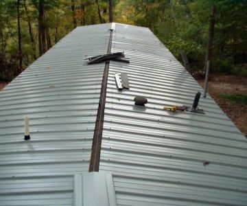 How to Repair a Leaking Roof on a Mobile Home with a Metal Roof