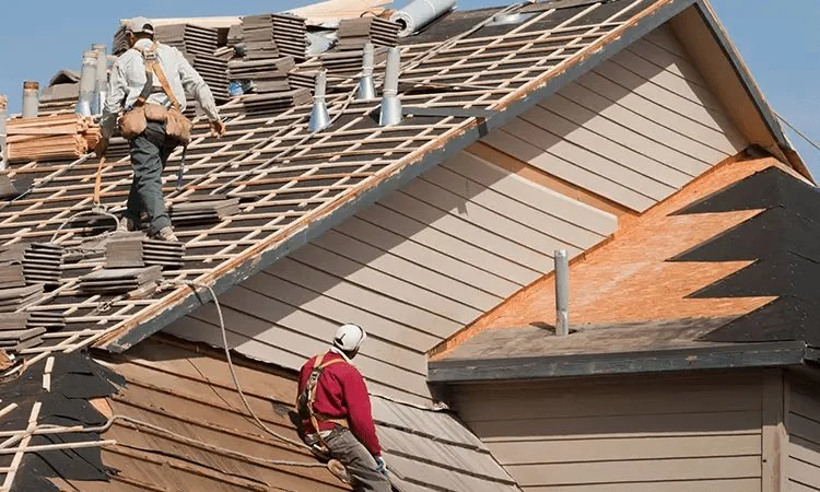 Do You Need to Replace Roof Before Selling? A Comprehensive Guide