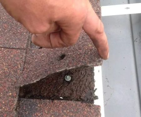 Determining When Asphalt Shingles Should Be Replaced