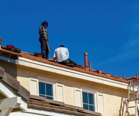 How to Spot Roofing Contractor Fraud: Expert Tips for Homeowners